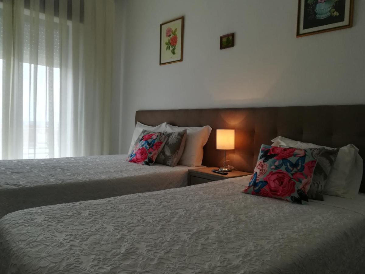 Hospedaria Saozinha فيغيورا دا فوز المظهر الخارجي الصورة
